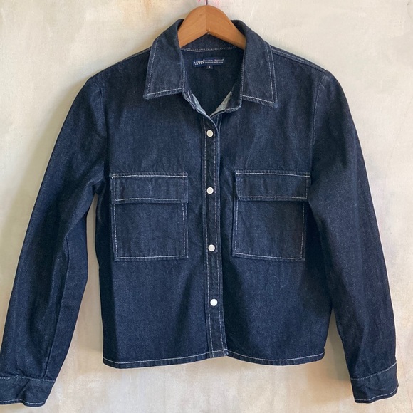 Levi's Jackets & Blazers - LEVI’S S Organic Cotton Ladies Snap Front Denim Jacket Dark Wash EUC